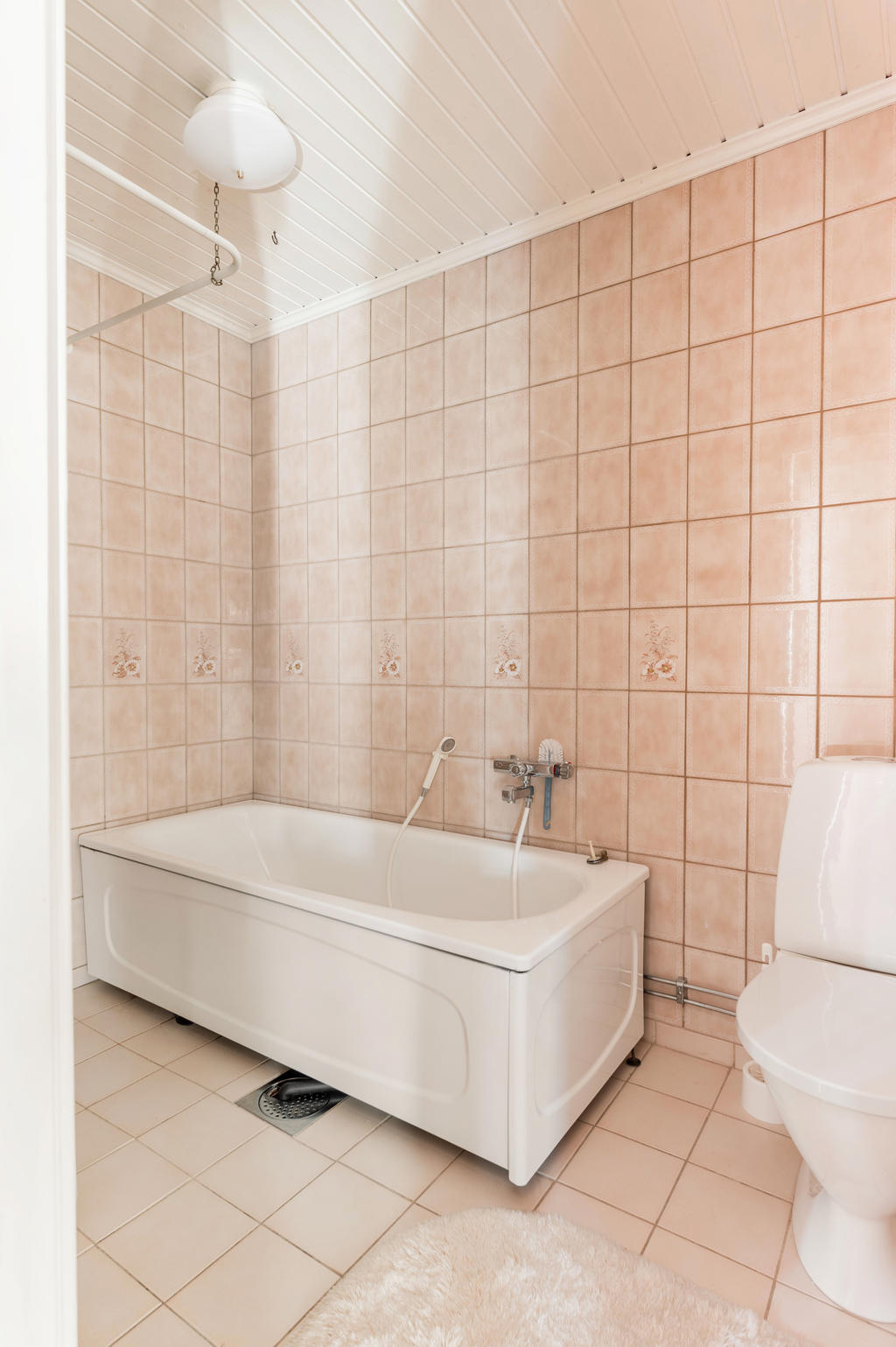 Badrum (entrévåning)