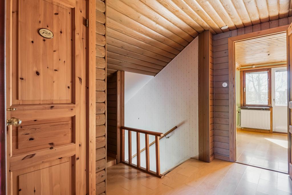 Hall ovanvåning