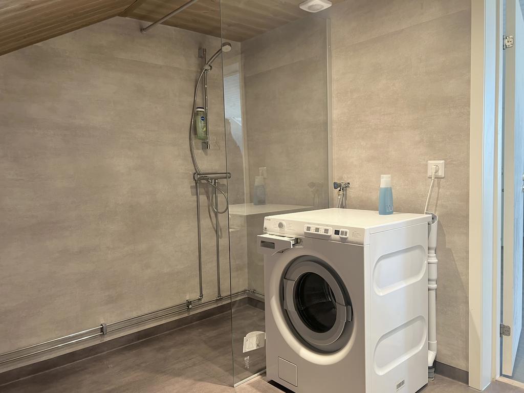 Bilder från lägenheter i huset