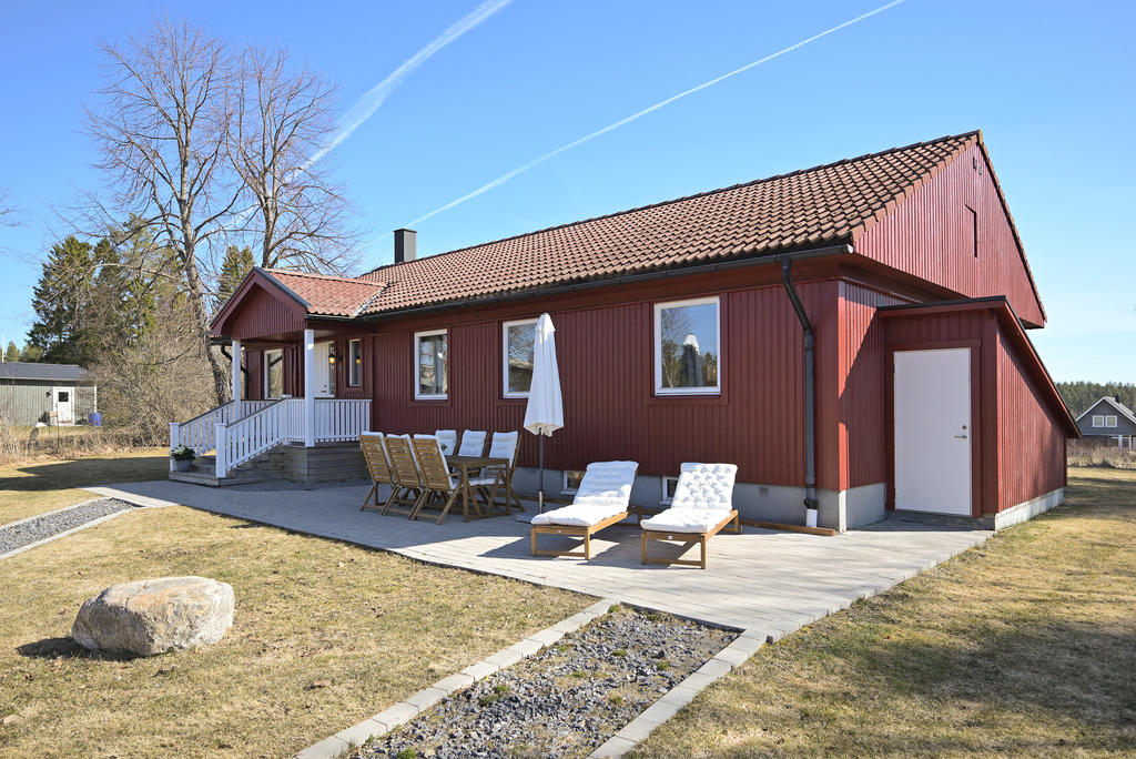 Entrésidan av huset