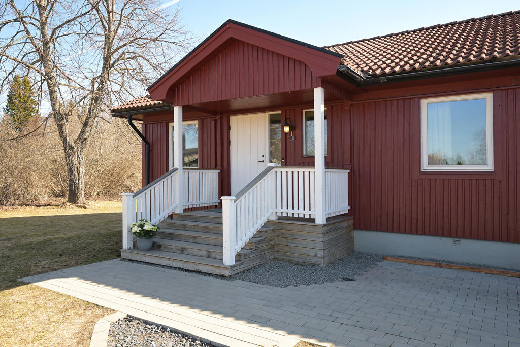 Farstubro till huset