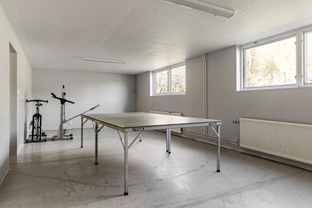 Hobbyrum i källare