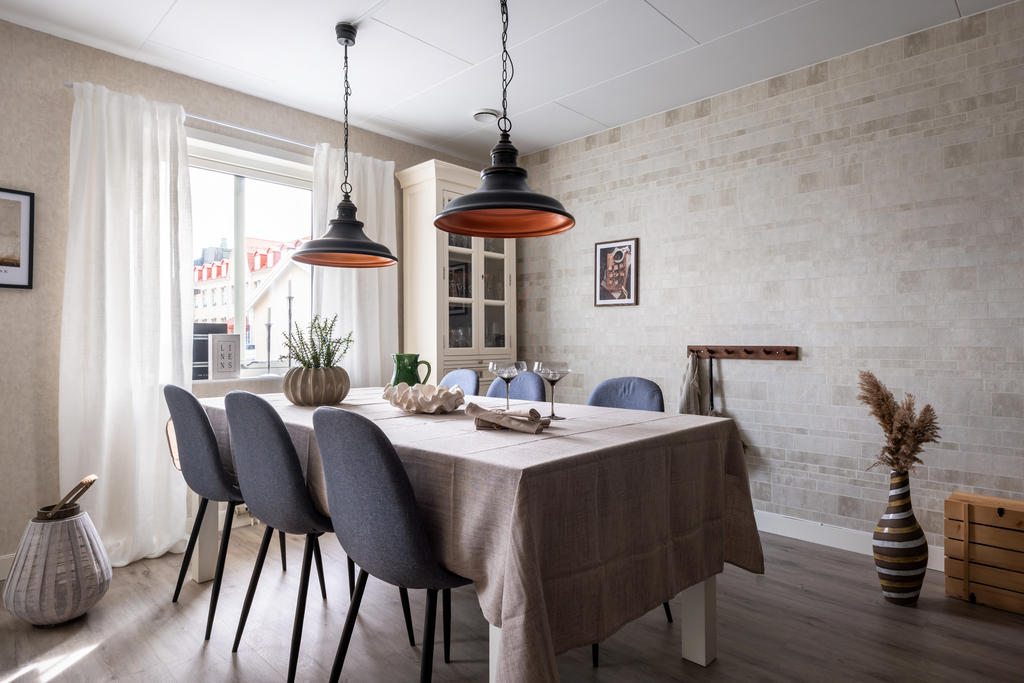 Ljus och fin matplats.