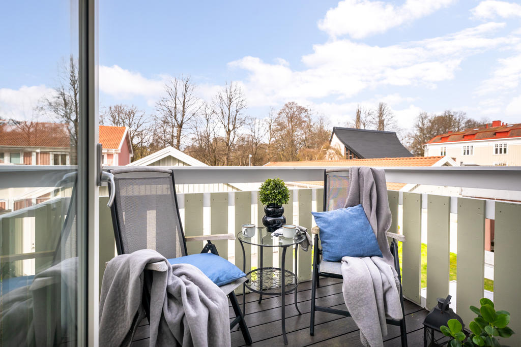 Balkong in mot gården.