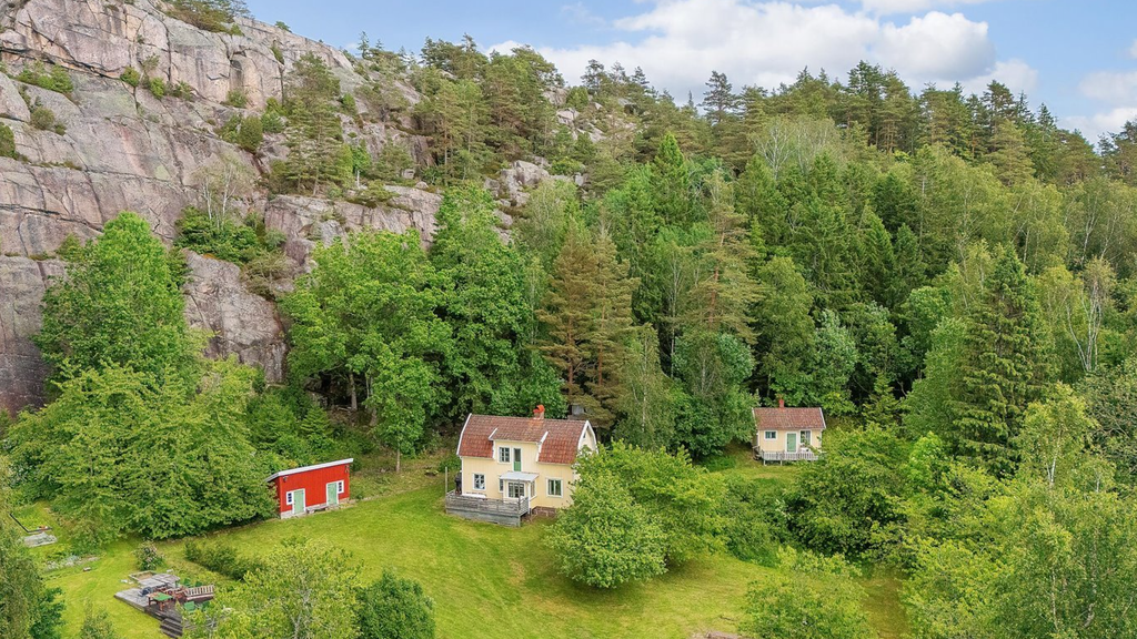 Stranderäng 123, Brastad