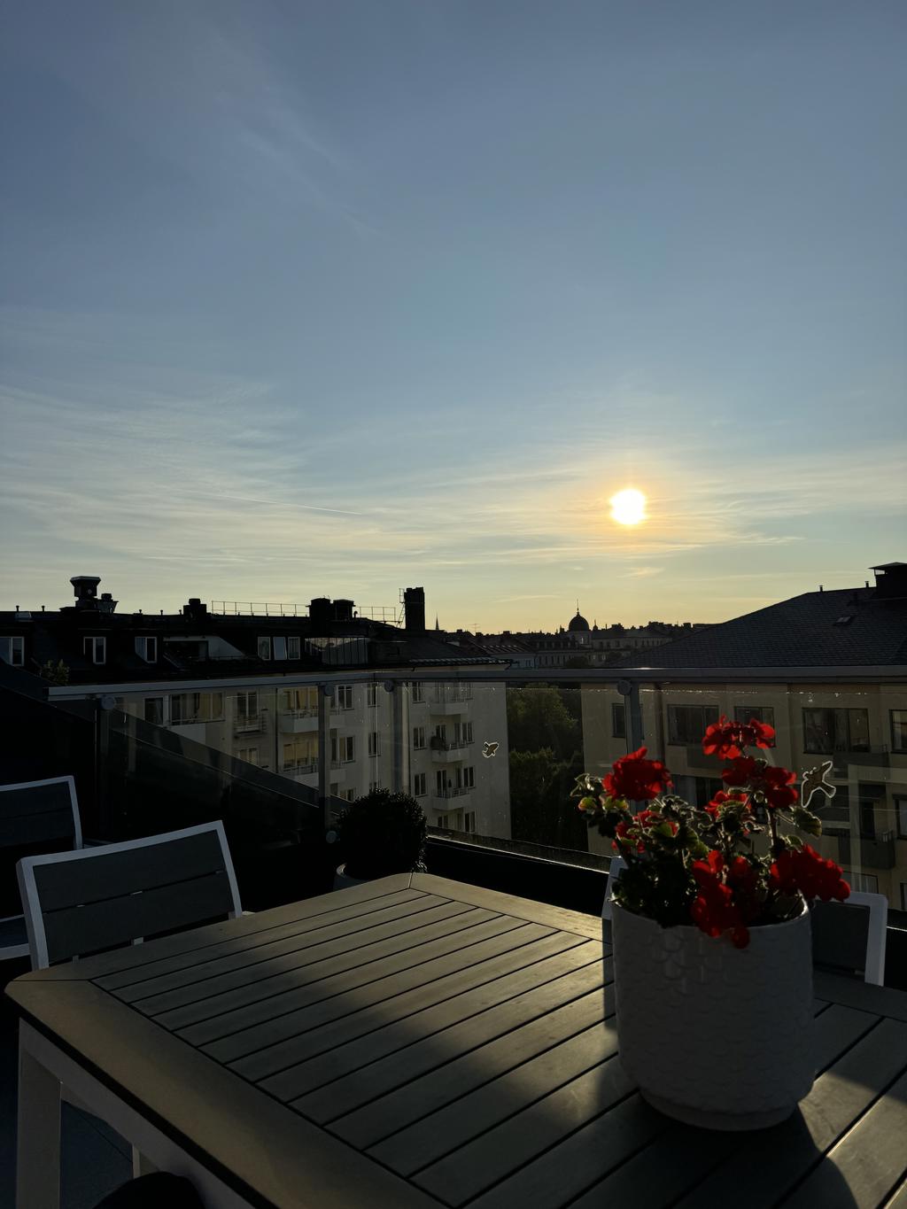 Kvällsbild takterrass