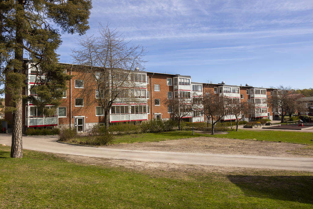 Inglasad balkong och fasad