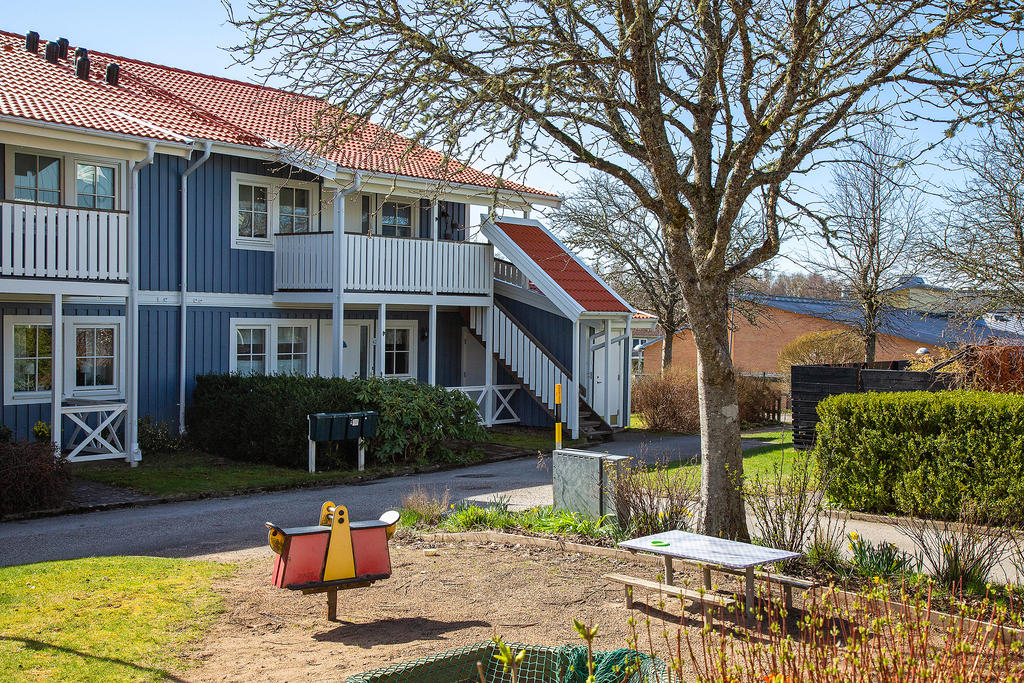 Kurveröd är ett mycket omtyckt och barnvänligt område i Uddevalla där många vill bo