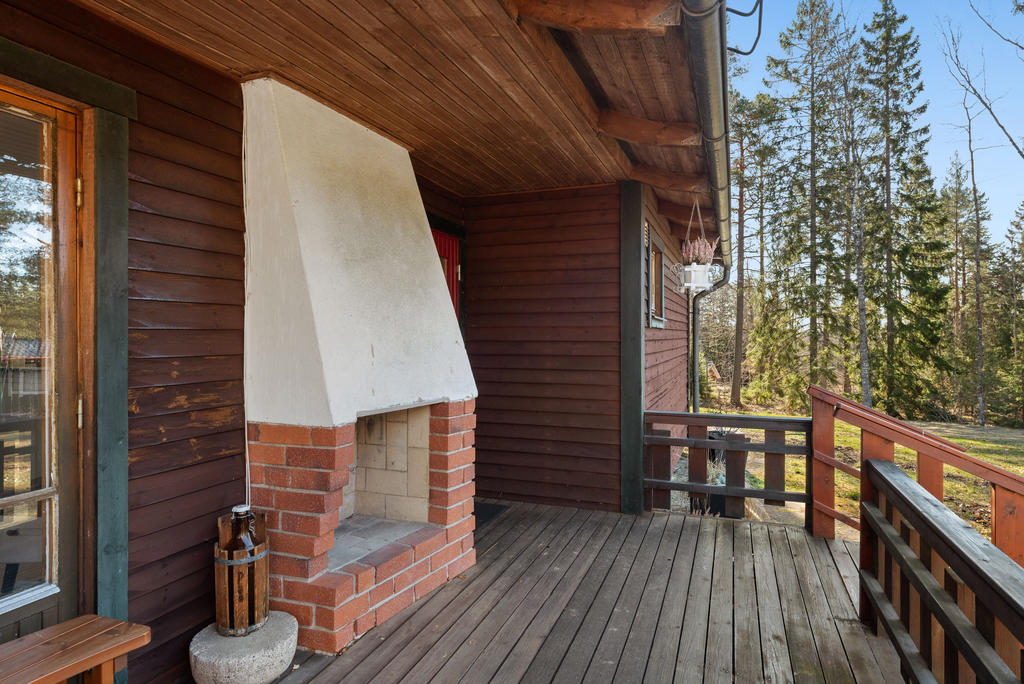 Fungerande eldstad även på altanen