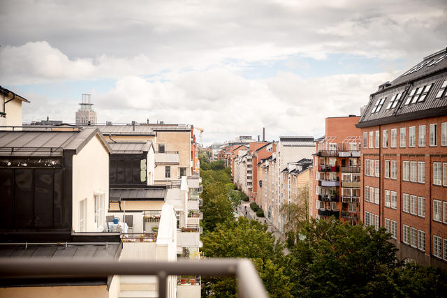 Fri vy från bostadens höga läge!