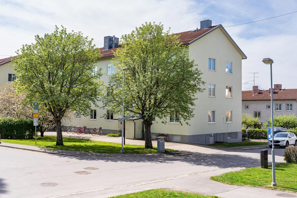 Solrosgatan 2B