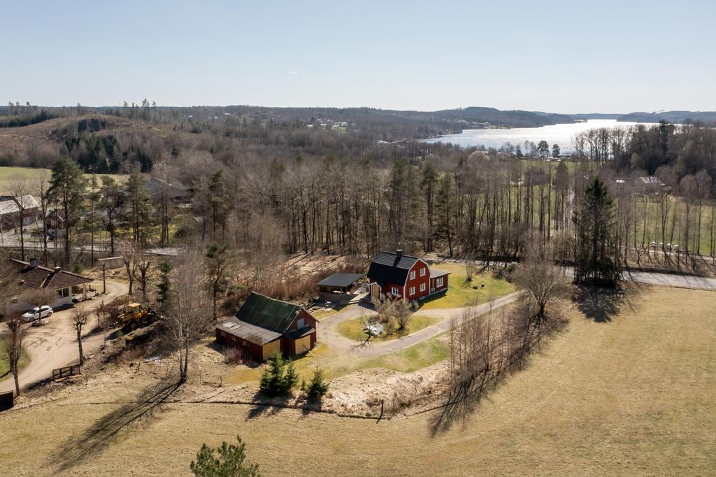 Vacker natur med gångavstånd till Öresjön