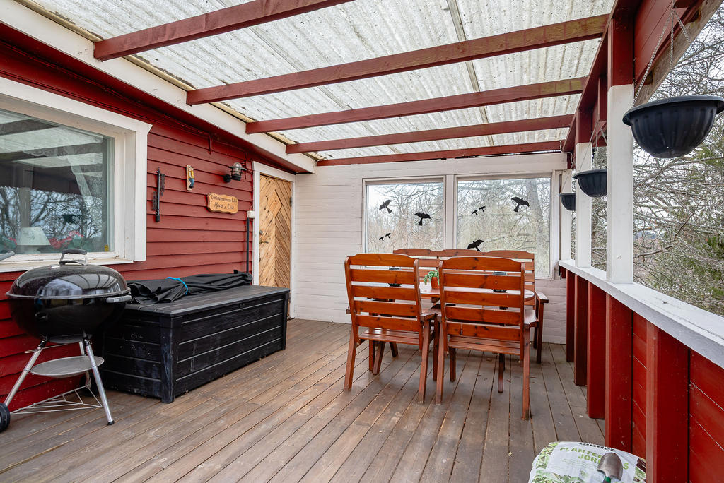 Rejäl taklagd altan