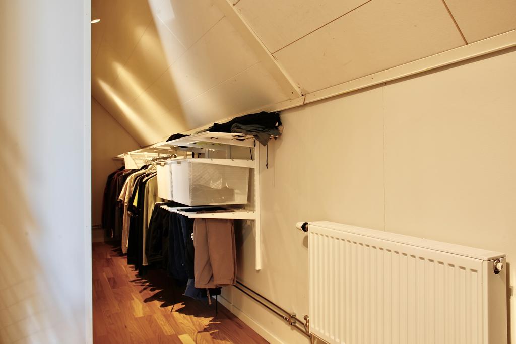 Walk-in-closet