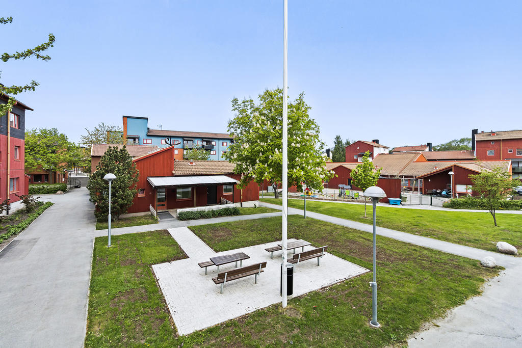 Samlingslokalen och förskolan Ångbåten