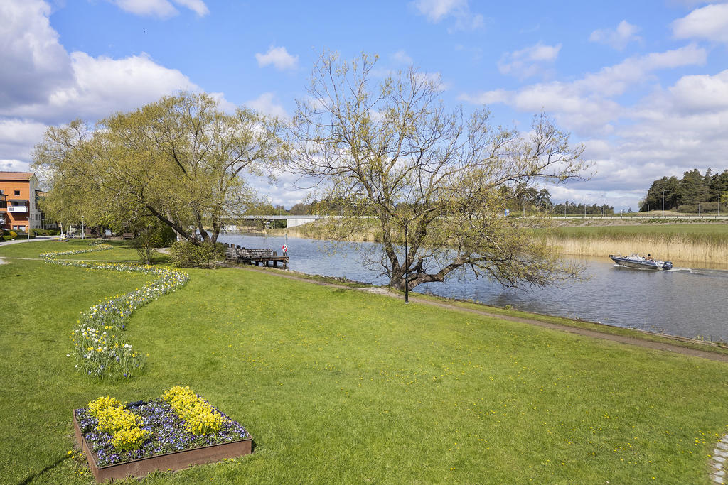 Grönområdet vid Tappströmskanalen