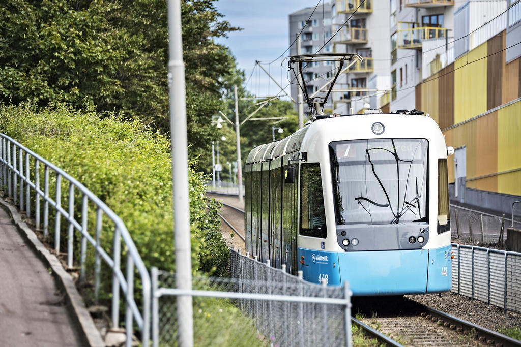 Ni kan ta er hem till Korsåsldiden med både spårvagn och buss 