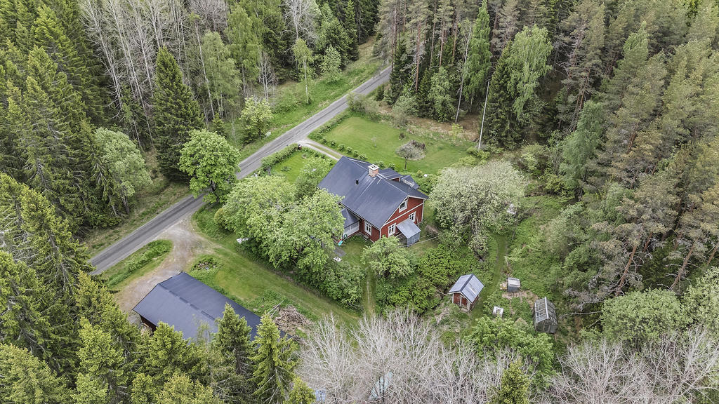 Vackert läge med naturen in på knuten