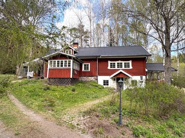 Huvudhus
