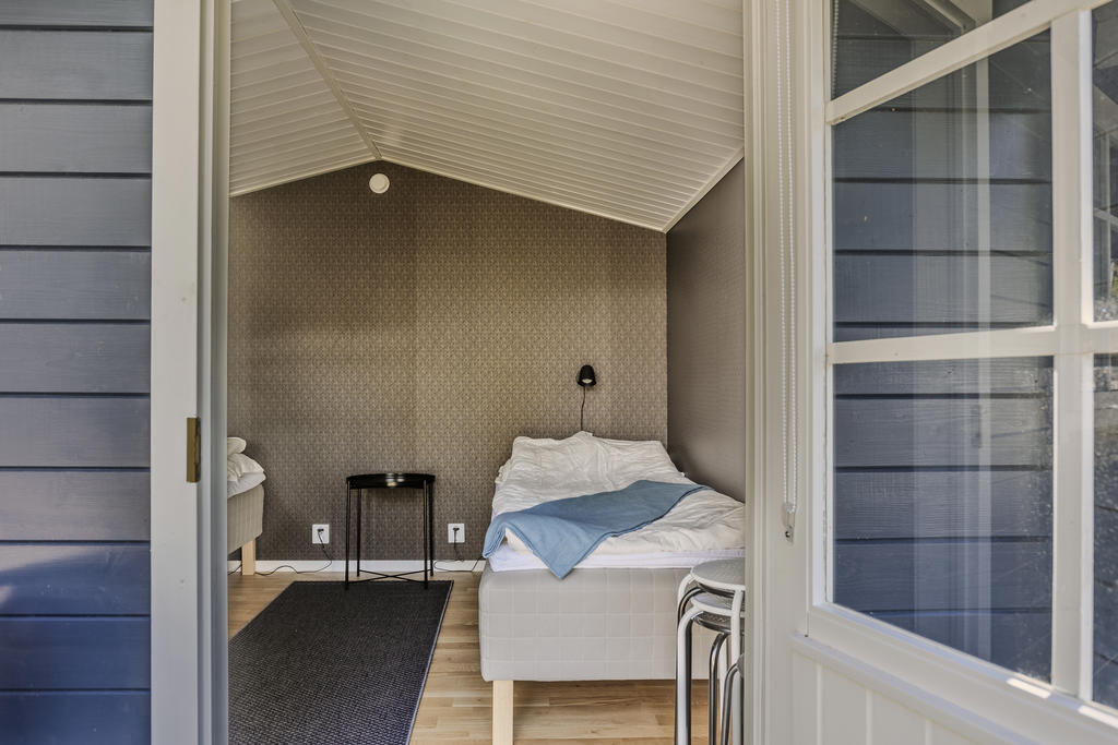 Extra stuga på tomten på sängplatser