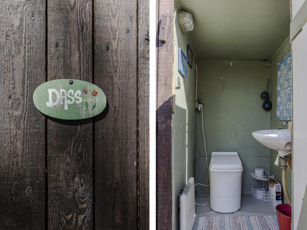 Förbränningstoalett (Cinderella comfort eldriven)