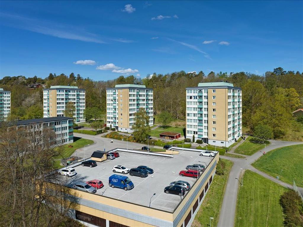 Nära mataffär, postombud och goda bussförbindelser