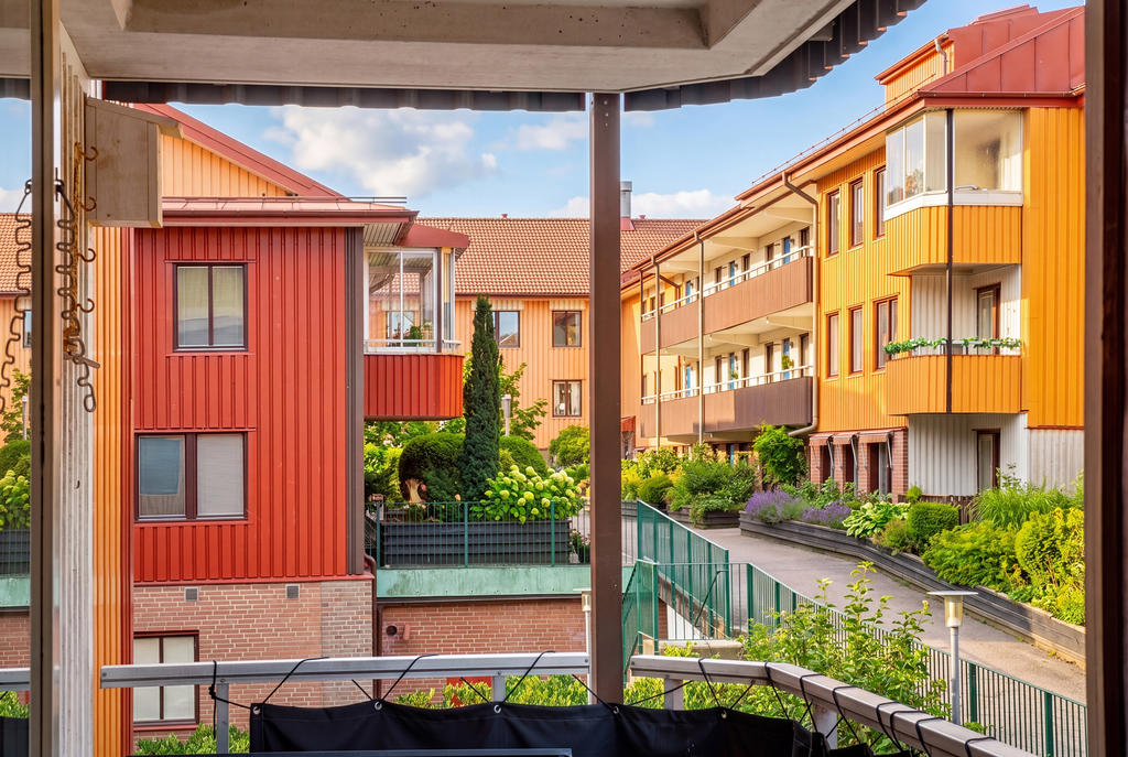 Utsikt från balkongen mot innergården