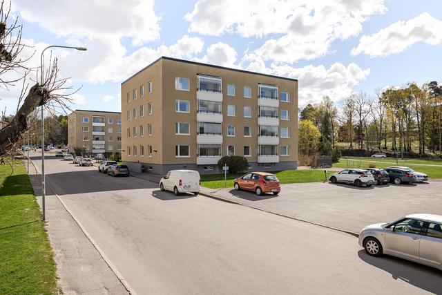 Jupitervägen 4, Stenkulla