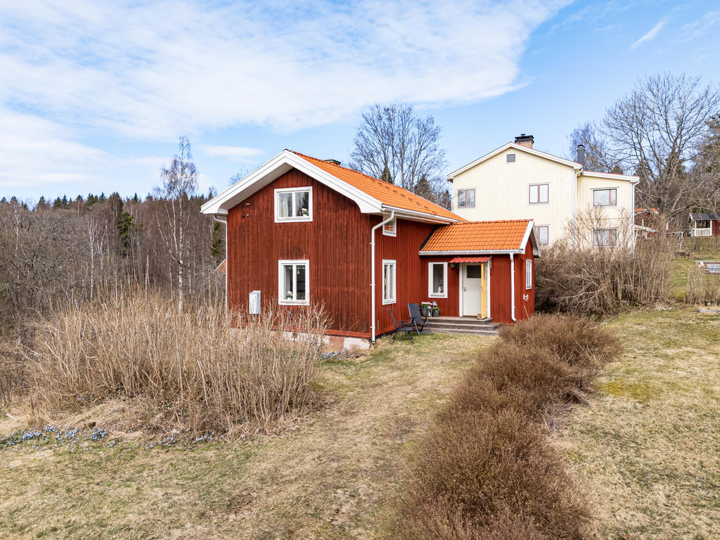 Huset har fått nytt tak 2015