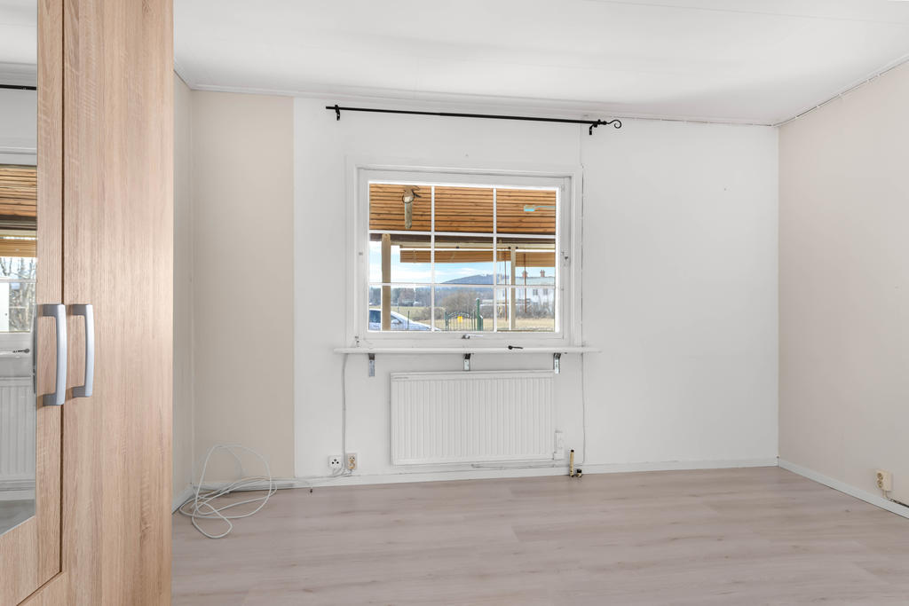 Sovrum 2 med plats för dubbelsäng