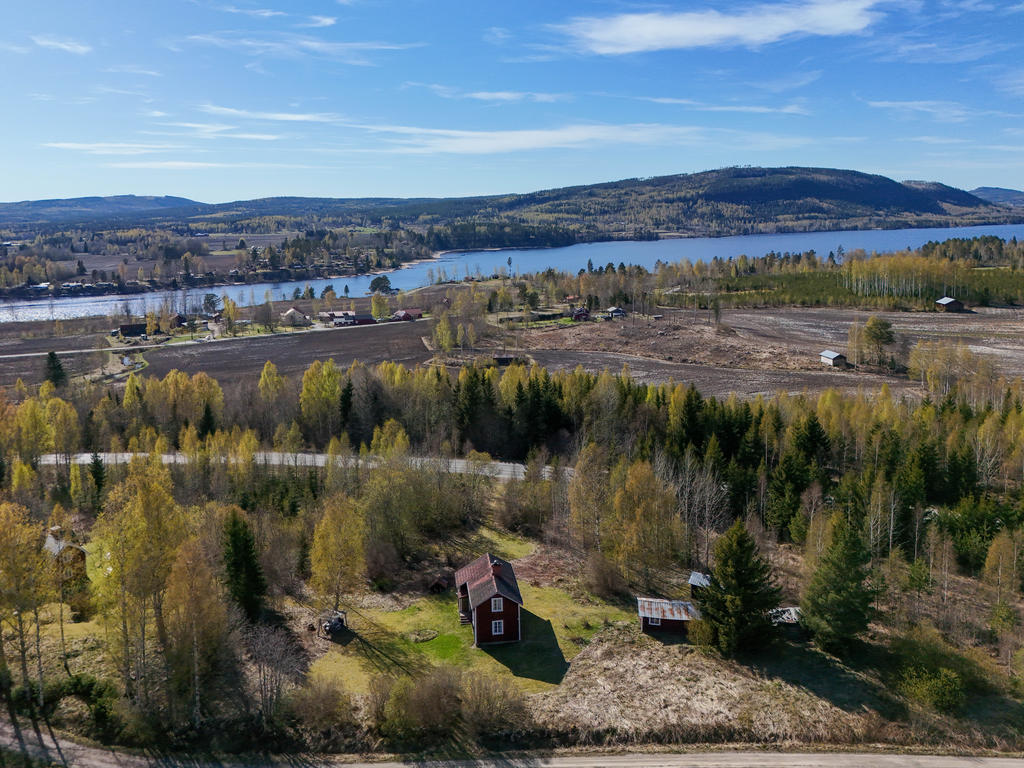 Vy mot Ljusnan och Orsjön. 