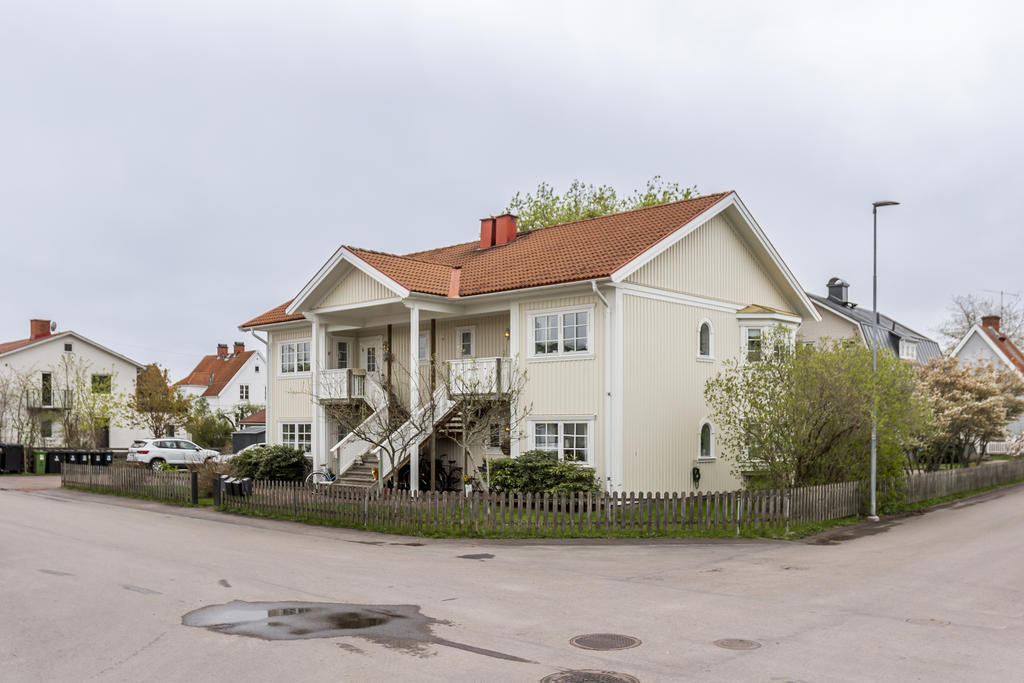 Norra Karlsholmsgatan 11