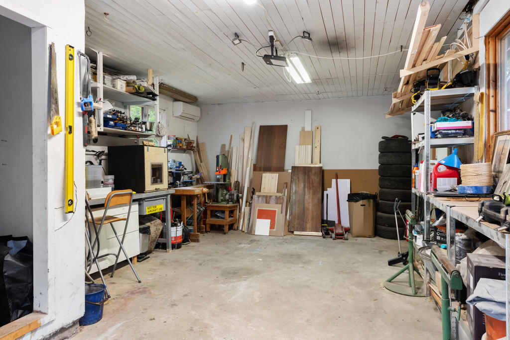 Garage med luftvärmepump