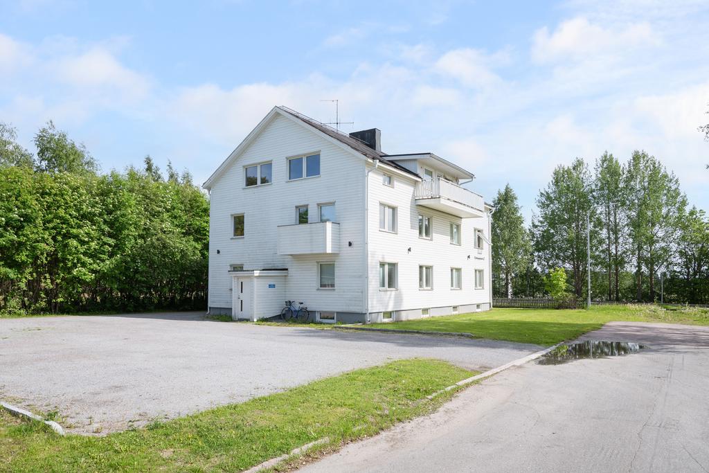 Östra Järnvägsesplanaden 2