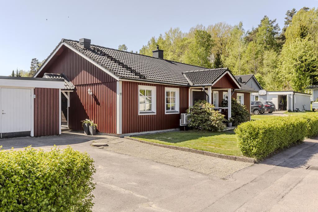 Påskeldsvägen 11