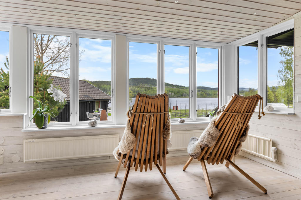 Härlig vy ut över sjön från matrummet