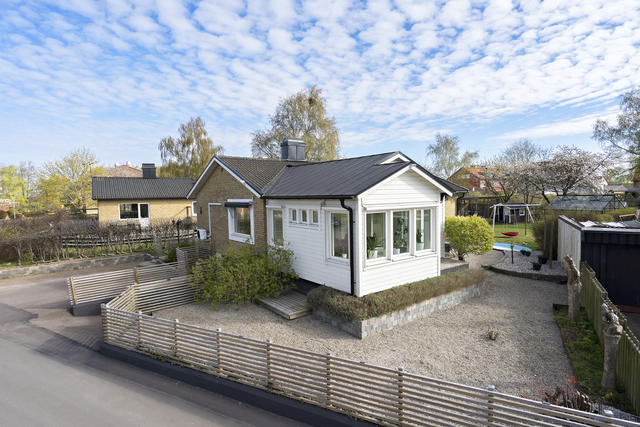 Välkomna till Ängatan 34 i Åstorp!