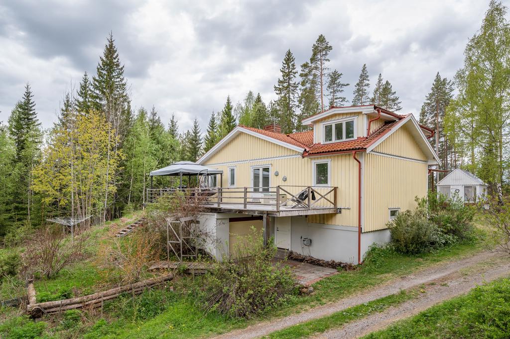 Välkommen till Övre Valsan 105!