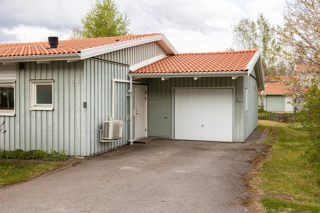 Garage och garageuppfart