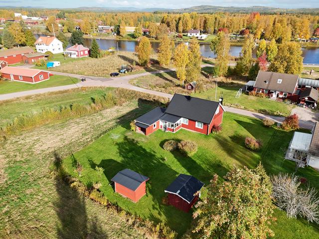Fin hörntomt på Målarvägen!