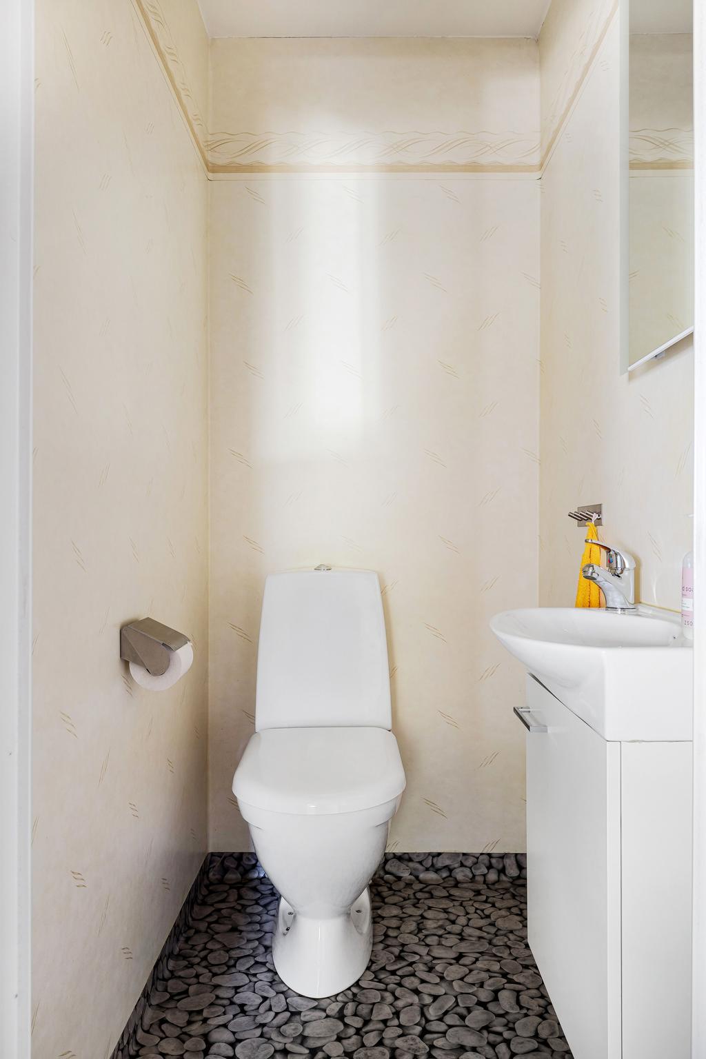 Wc-rum