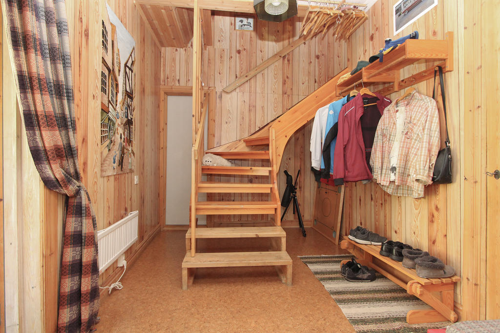 Hall