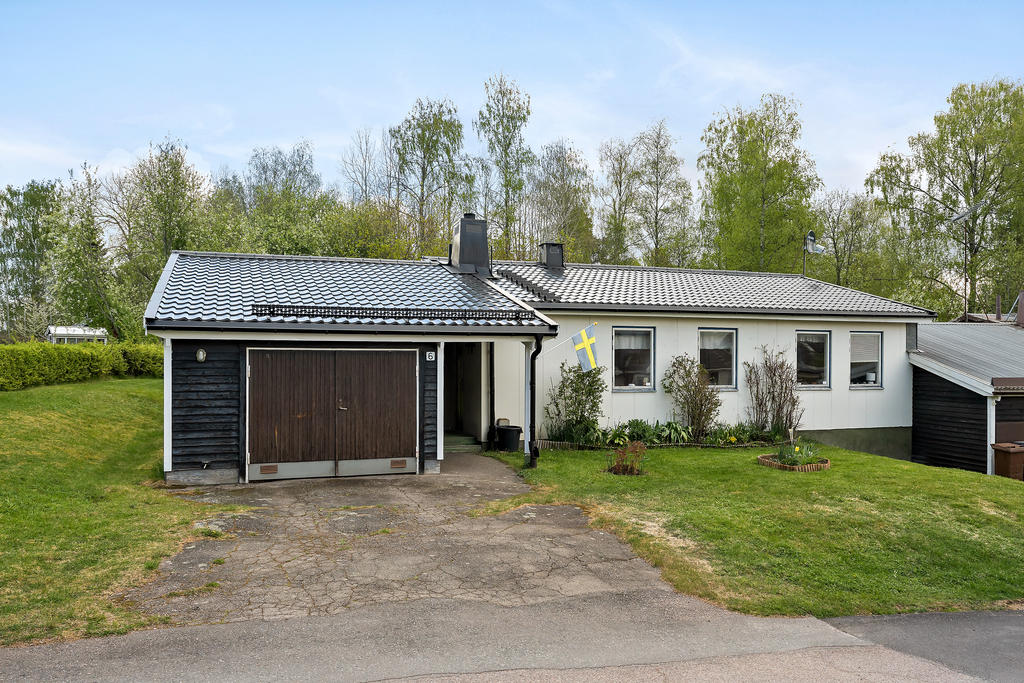 Fasad, framsida