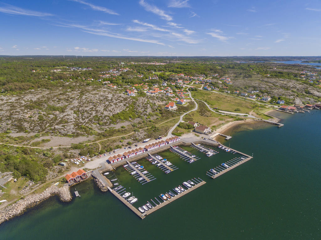 Hamnen i Grönemad