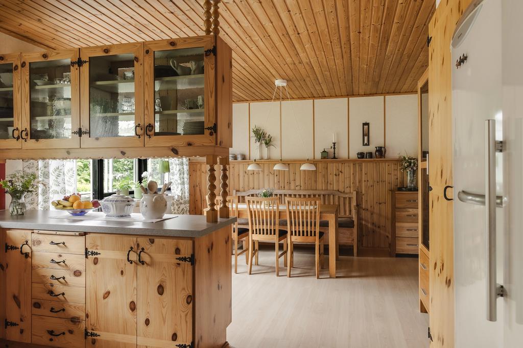 Köket erbjuder en naturlig samlingsplats i vardagen.