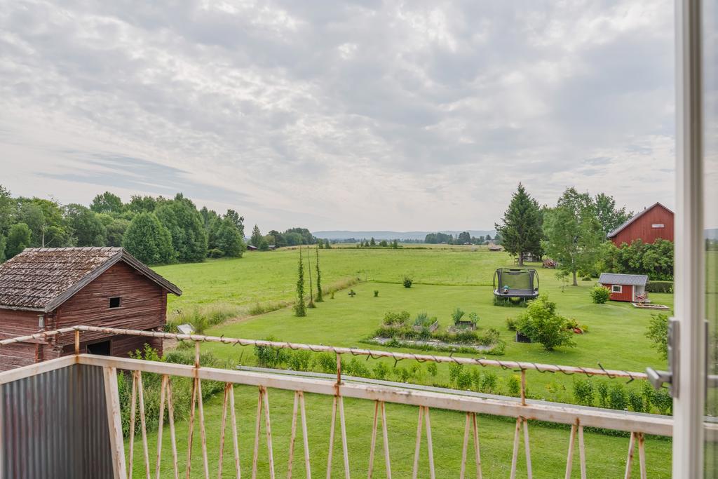 Utsikt från balkong sovrum 5