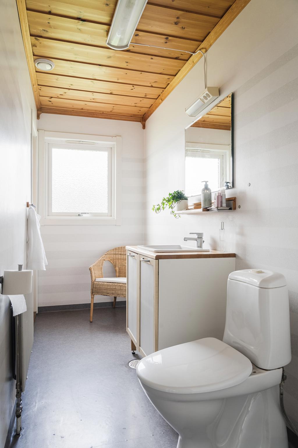 WC