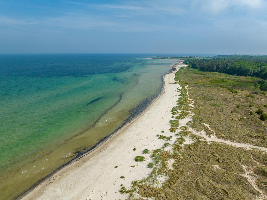 Milslång sandstrand
