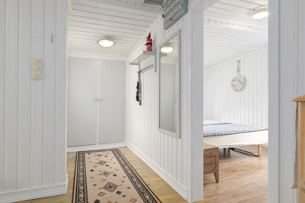 Hall med garderober