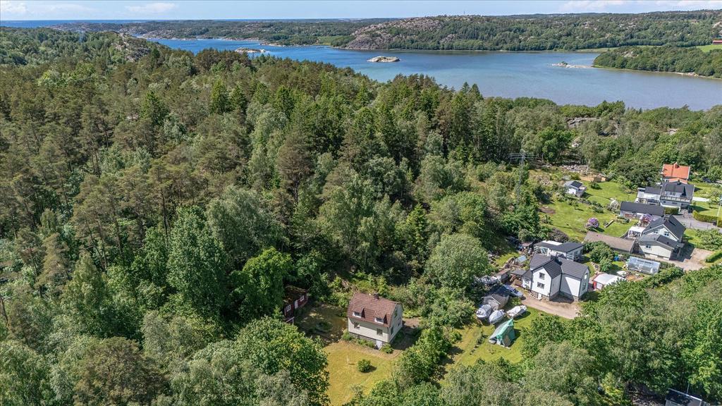 Tuntorp, Brastad